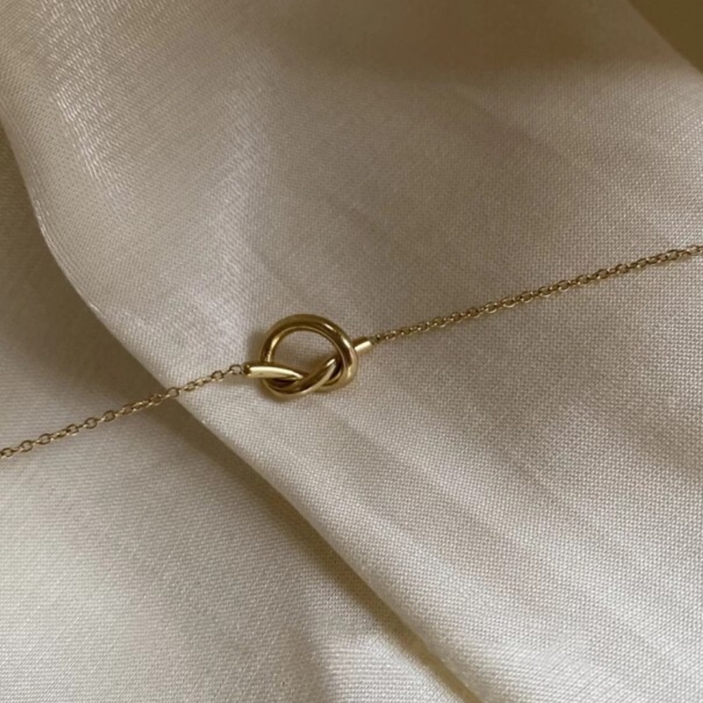 Heart Knot Necklace - Picture 6 of 6